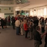 Exposición: OPCIÓN Y AQUÍ. La transición de la dictadura a la democracia a través de las caricaturas y el humor 1981-1985